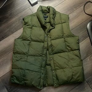 Men’s Large Lands End puffer vest, worn once
